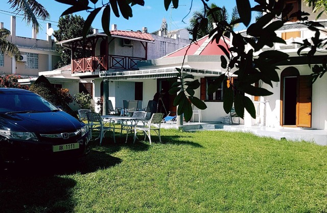 casa / villa - 10 cuartos - 8 Personas