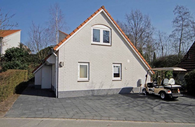 Villa en Arcen con Piscina Privada y Sauna