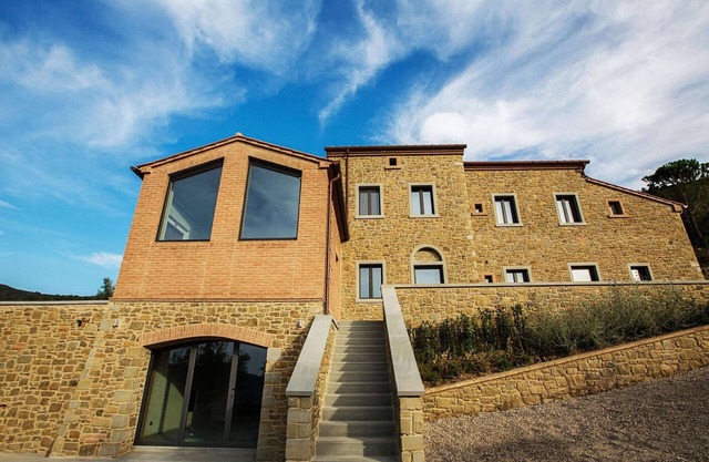 Villa en Cortona con piscina