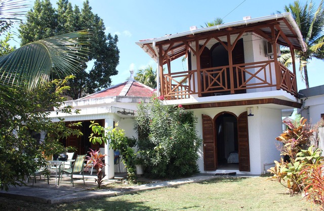 Villa en propio terreno 4/5 minutos a pie de una de las mejores playas de Mauricio.