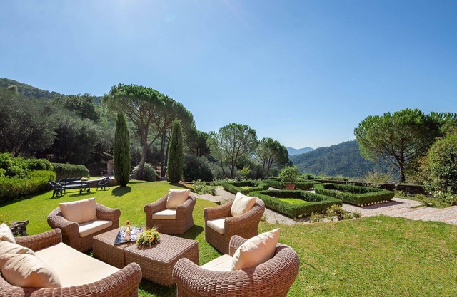 Villa en Lucca con 4 habitaciones, capacidad 8