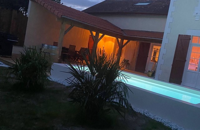 Villa-jardin-piscine-
