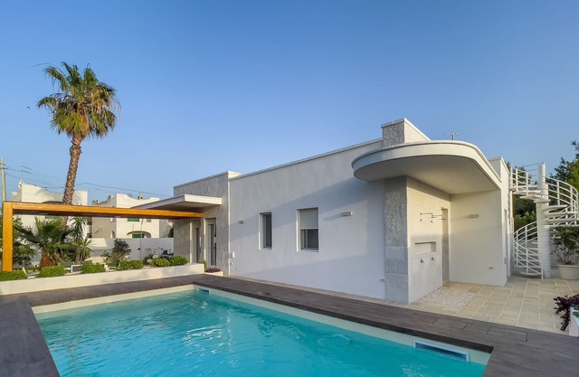 Villa Kamal - Piscina Privata