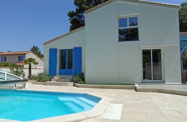 Villa la Palmyre con piscina privada climatizada.