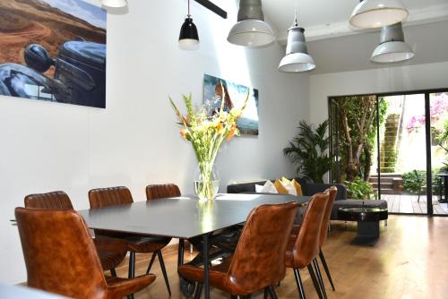Villa Le Loft by Festif Azur 4-Star 200m2 House with Garden, 5-Min Walk to Palais des Festivals and Beaches