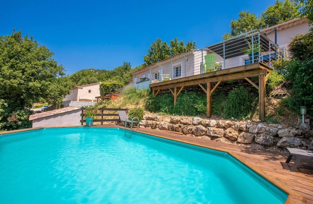 Villa 'Les Brés' con vistas al lago, piscina privada y Wi-Fi