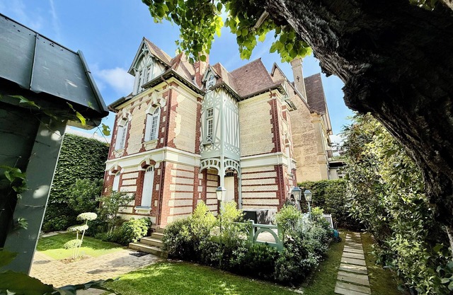 Villa Les Camélias - Near Hôtel Normandy Deauville