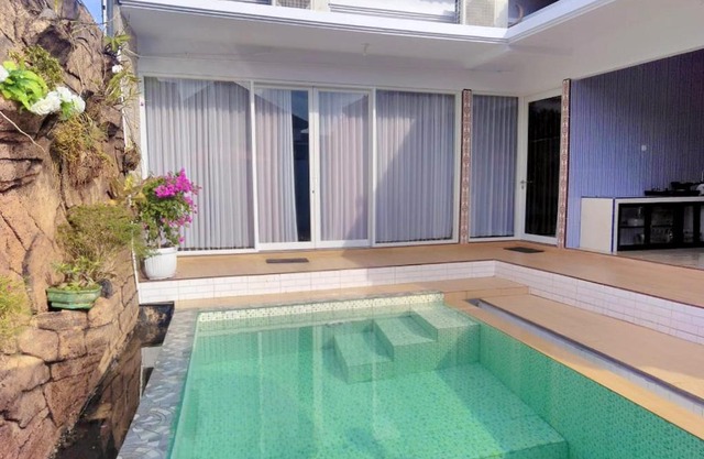 Villa Lim