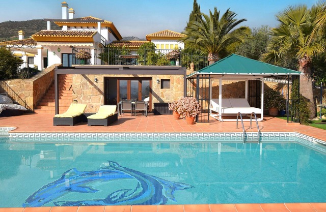 Villa Los Chaparros, lujo, naturaleza y aventura en Andalucía