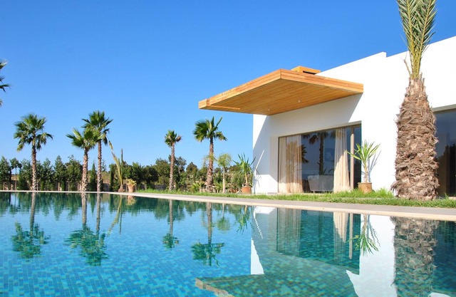alta villa de lujo muy tranquila