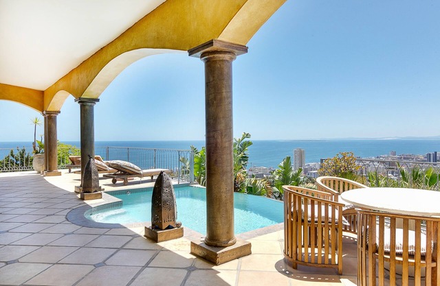 Villa Lyn en Fresnaye con vista al mar y montaña (2 piscinas)