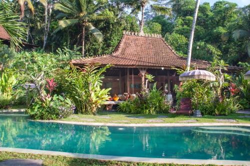 Villa Mahadevi 2 Ubud Jungle Retreat Joglo