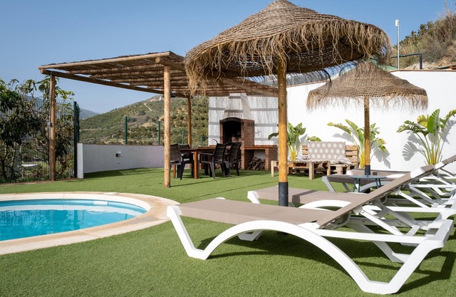 Villa "Mango" con piscina privada y Wi-Fi