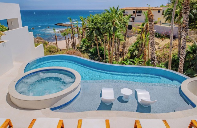 Villa Mareas - Oceanview Luxury in Cabo Bello