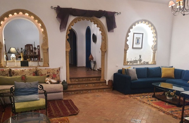 VILLA MEUBLEE DE CHARME A BOUZNIKA BAY