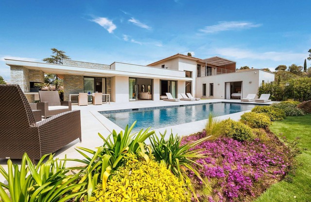 Villa moderne à Porto-Vecchio !