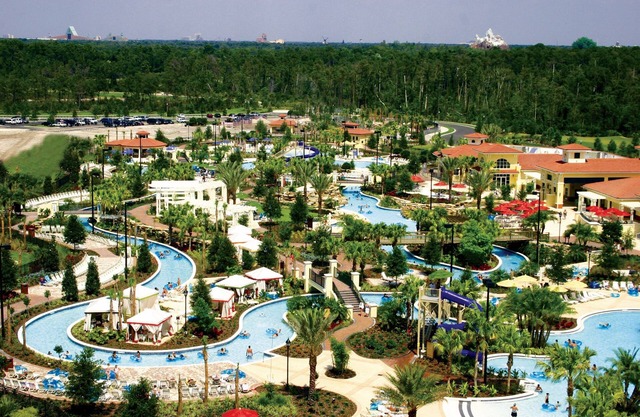 Villa cerca de Walt Disney World | Campos de golf, piscinas, río lento y más