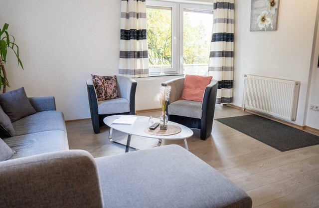 'Villa Nordhang - Apartamento 4' con vistas a la montaña, balcón y Wi-Fi