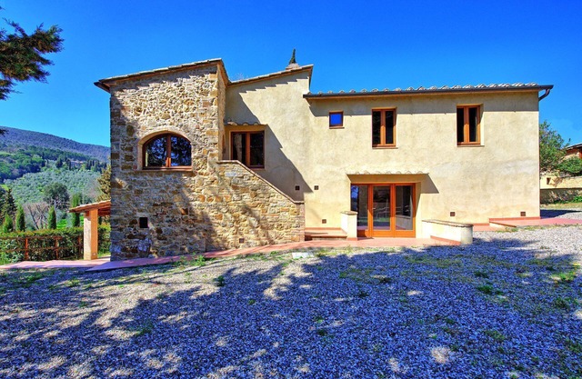 Villa en San Gimignano con 4 habitaciones, capacidad 8