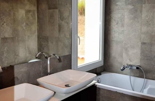 Villa Panoramique Piscine Chauffee 4 CH +4 SDB