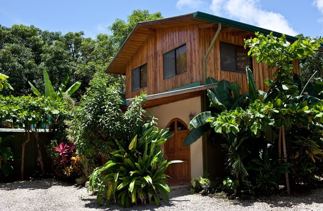 Villa PAPAYA de Villas Solar, Walk to Beach, Best Surf, Market and Restaurants