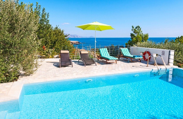 Villa Pelagos, vista al mar, playa a poca distancia