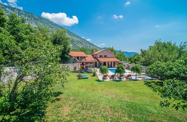 Stone House Villa Prelec with Private Pool