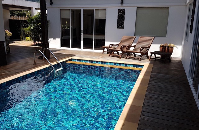 VILLA PRIVADA PISCINA - 2CH 2 baños - 4/6 P Casi todas las playas -