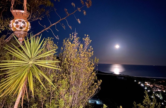 "Villa Pupa" paraíso en la roca.