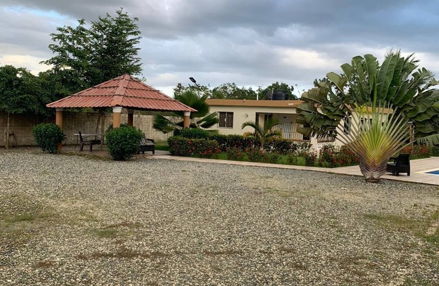 Villa romántica con Rios a 5 min hermos