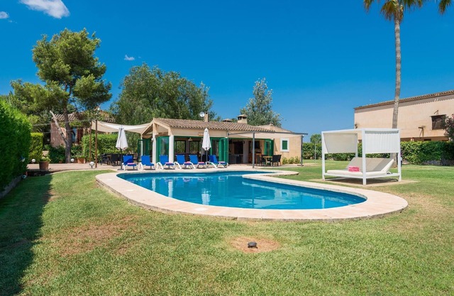 Villa Rural Can Rito para 16 personas a 15 min de la playa