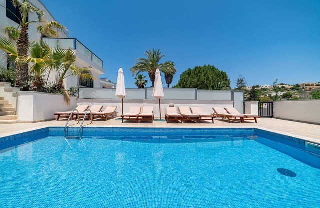 Villa Sardinella-5 bedroom Villa with Private Pool