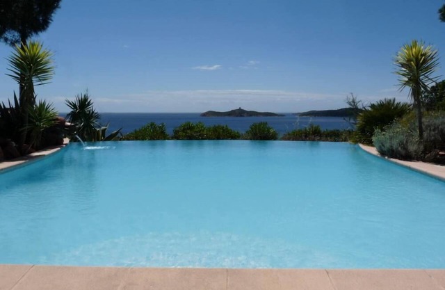 Villa vista al mar excepción piscina segura - playa y mar a 250 metros
