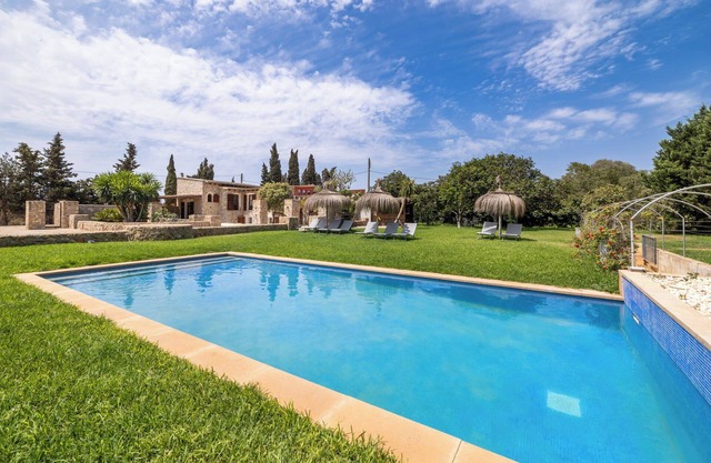 Villa 'Son Ramon' con piscina privada, Wi-Fi y aire acondicionado