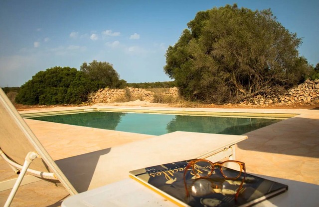 Villa 'Son Vela' con piscina privada, Wi-Fi y aire acondicionado
