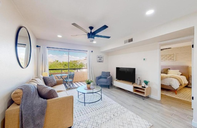 Villa Sunrise condo
