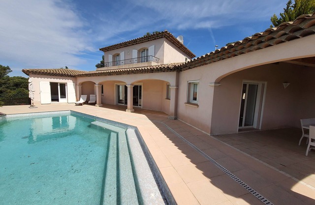 Villa sur le Golf - Quartier Valescure