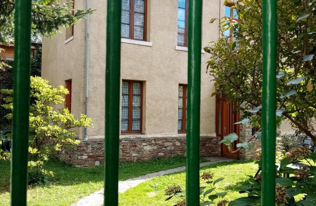 Villa Sylvie – Elegancia y Vista a la Montaña a 100m del Centro de Luchon