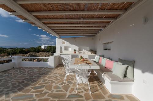 VILLA THIJA