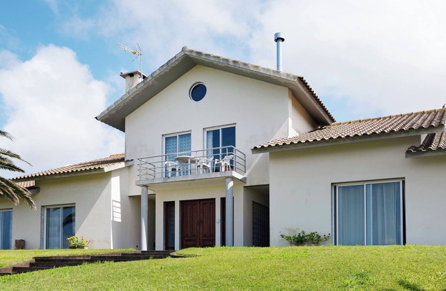 Villa 'Vivenda Do Monte' con vistas al mar, jardín compartido y Wi-Fi