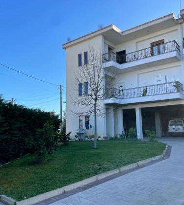 Villa VSV :Second Flat + Parking