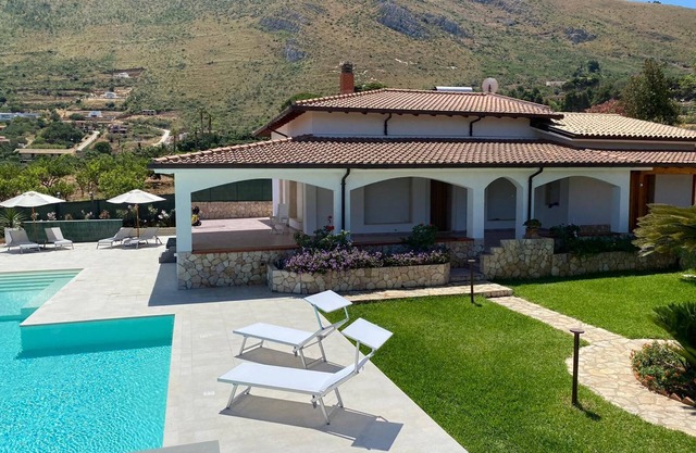 Villa Cycas Costamante