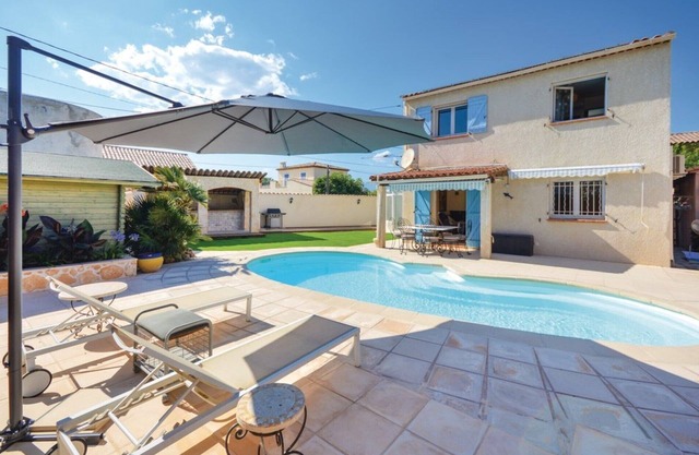 VILLA CON PISCINA ANTIBES