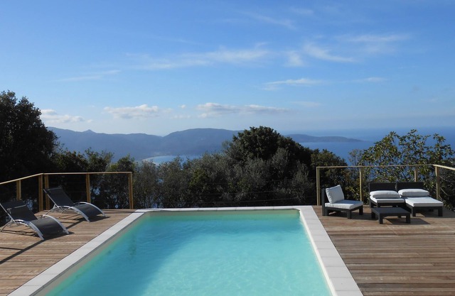 vistas panorámicas al mar Villa con piscina privada, 8 a 12 personas
