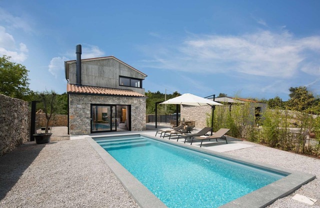 Villa con piscina en Labin