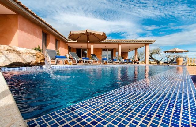 Villa con piscina, a 25 min en coche de las playas de Alcúdia y Pollensa
