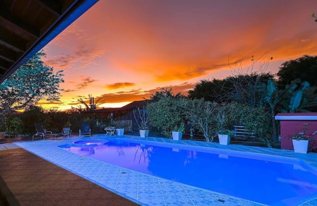 Site with pool North of the island 15min Jurerê