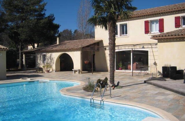 Villa con piscina, tranquilidad y descanso cerca de Fréjus, Cannes, Grasse, Draguig