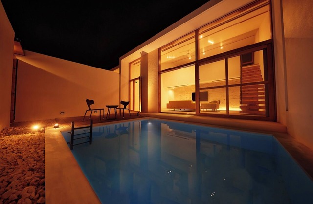 Villa with Pool Secret Villas A movielike extr / Kunigamigun Okinawa