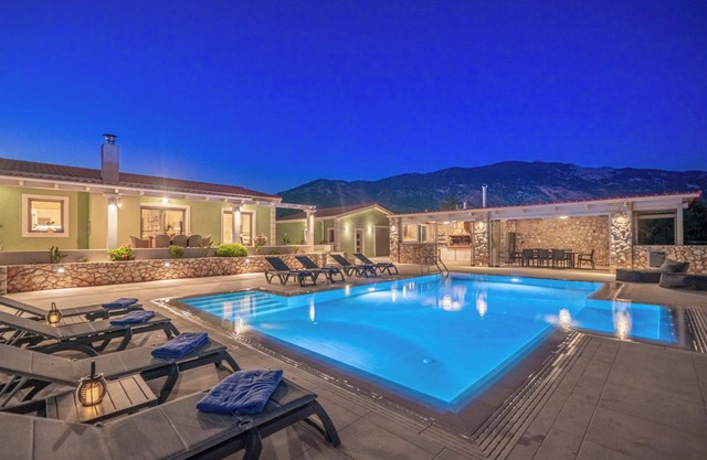 Villa with private Pool in Olea Villas Kefalonia